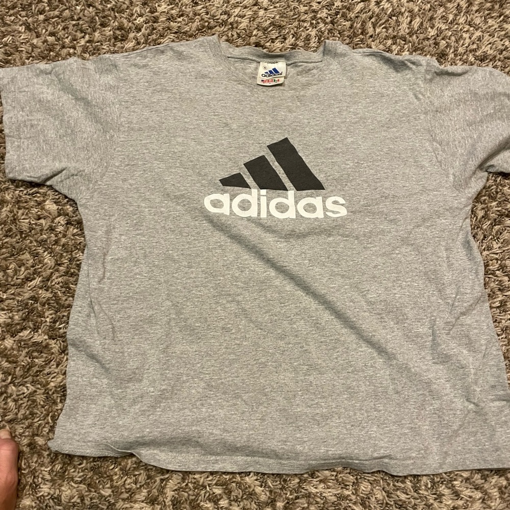 Adidas unisex tee sz M